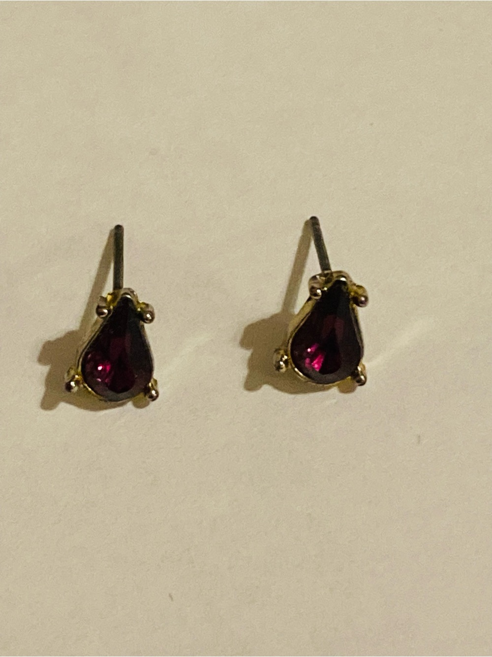 Gold tone Teardrop Garnet-Red like color Stud Earrings - Women's Jewelry